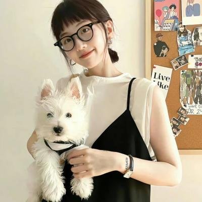金发奇女